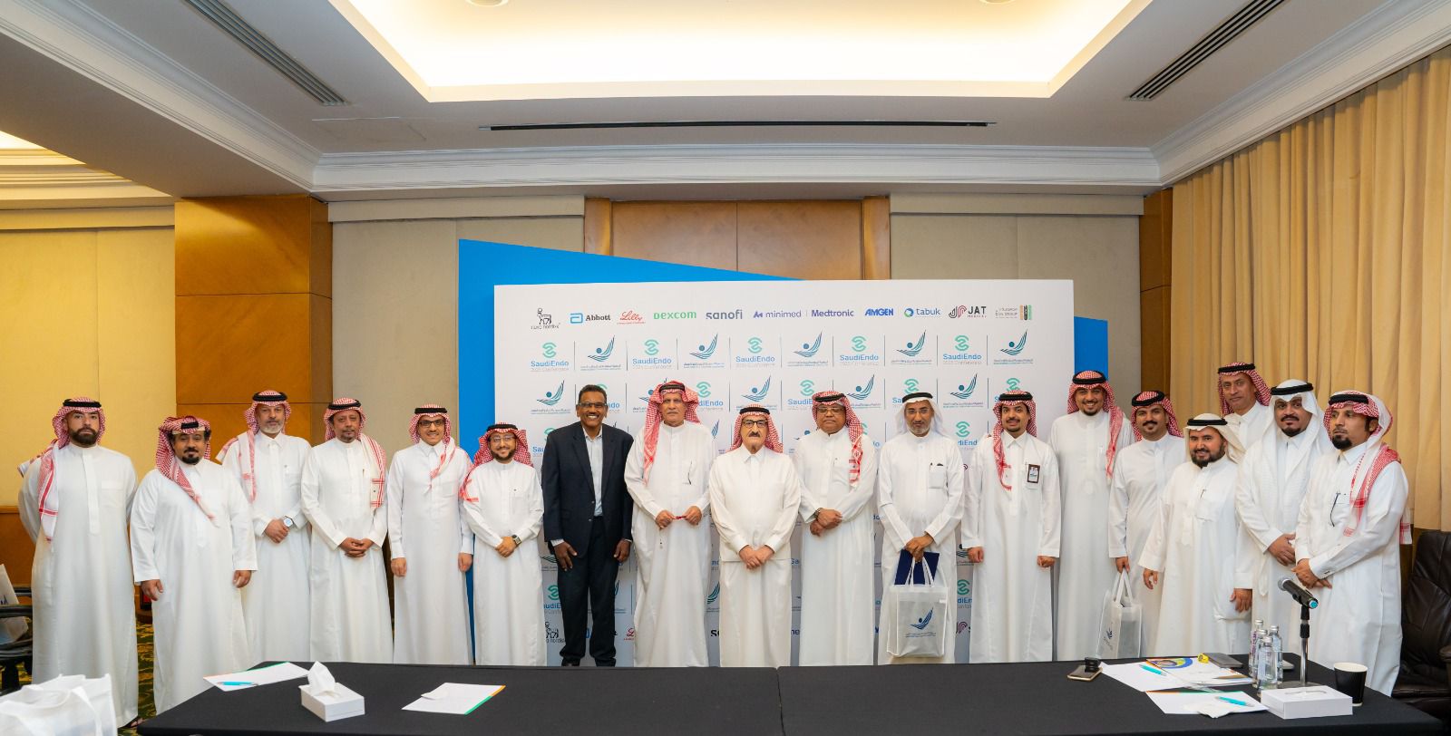 الطرق العلاجية الجديدة باستخدام الذكاء الاصطناعي في المؤتمر الدولي الخامس لمستجدات أمراض السكري والسمنة