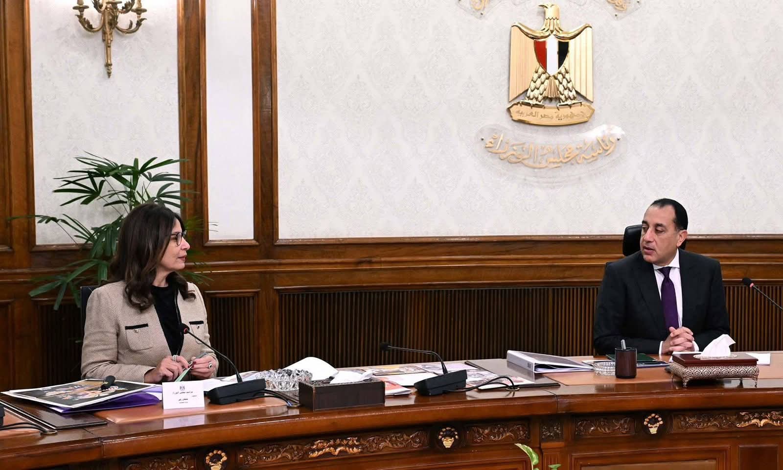 حماية الهوية المصرية وتحصين الأجيال من خلال شراكات بين القطاع الخاص والمدارس
