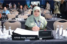 البرلمان العربي يدعو إلى تعزيز قدرة الدول النامية على حماية مواردها المائية في مواجهة تغير المناخ
